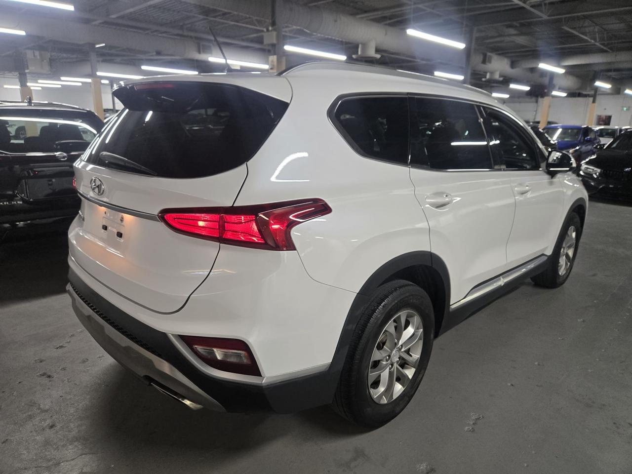 2020 Hyundai Santa Fe SE 2.4L Essential FWD|CLEAN CAR FAX|HEATED SEATS|HEATED STEERING WHEEL|APPLE CARPLAY / ANDROID AUTO| Photo4
