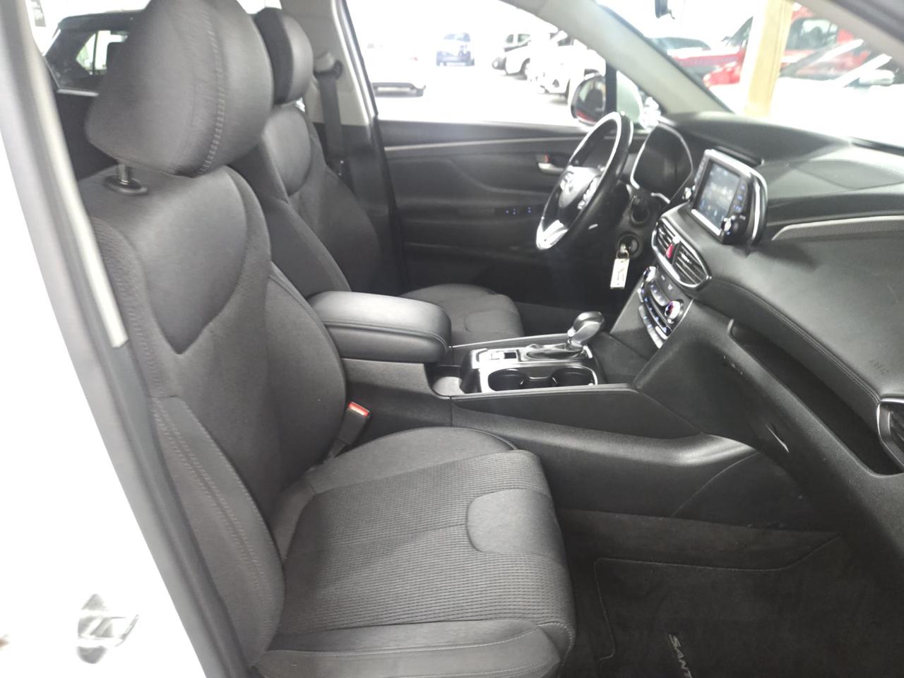 2020 Hyundai Santa Fe SE 2.4L Essential FWD|CLEAN CAR FAX|HEATED SEATS|HEATED STEERING WHEEL|APPLE CARPLAY / ANDROID AUTO| Photo