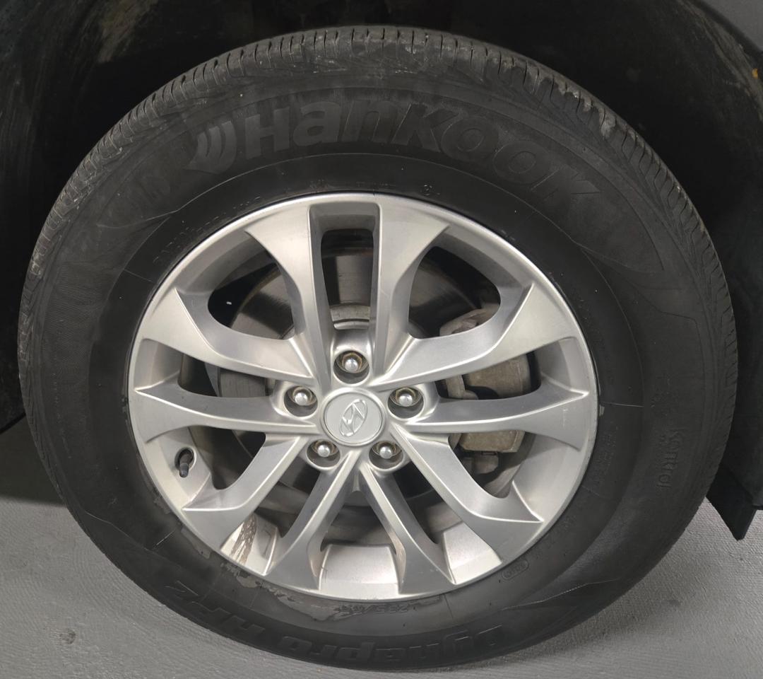 2020 Hyundai Santa Fe SE 2.4L Essential FWD|CLEAN CAR FAX|HEATED SEATS|HEATED STEERING WHEEL|APPLE CARPLAY / ANDROID AUTO| Photo
