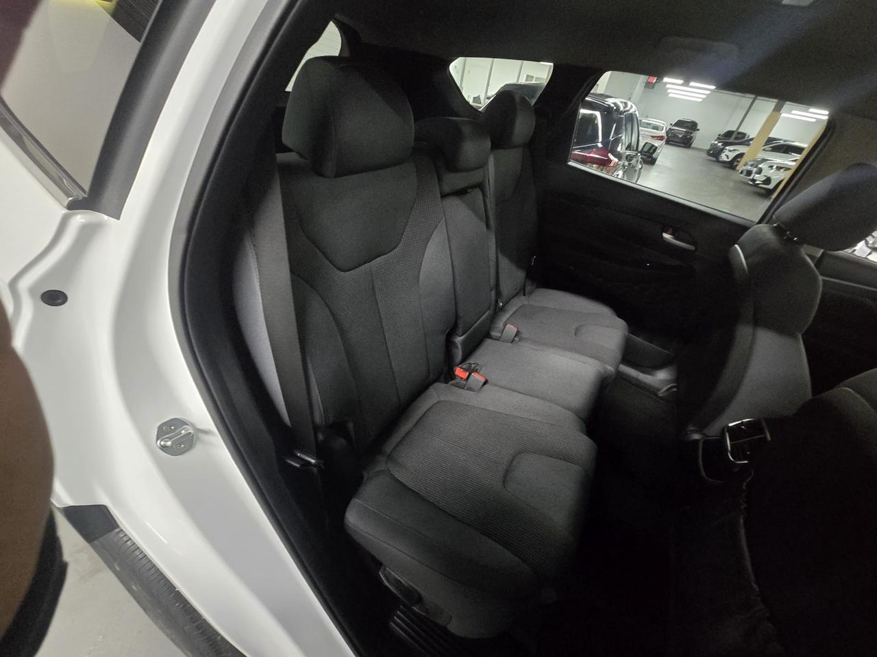 2020 Hyundai Santa Fe SE 2.4L Essential FWD|CLEAN CAR FAX|HEATED SEATS|HEATED STEERING WHEEL|APPLE CARPLAY / ANDROID AUTO| Photo
