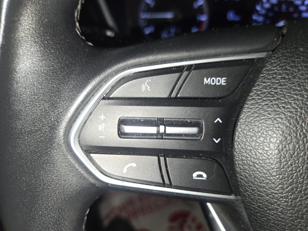 2020 Hyundai Santa Fe SE 2.4L Essential FWD|CLEAN CAR FAX|HEATED SEATS|HEATED STEERING WHEEL|APPLE CARPLAY / ANDROID AUTO| Photo