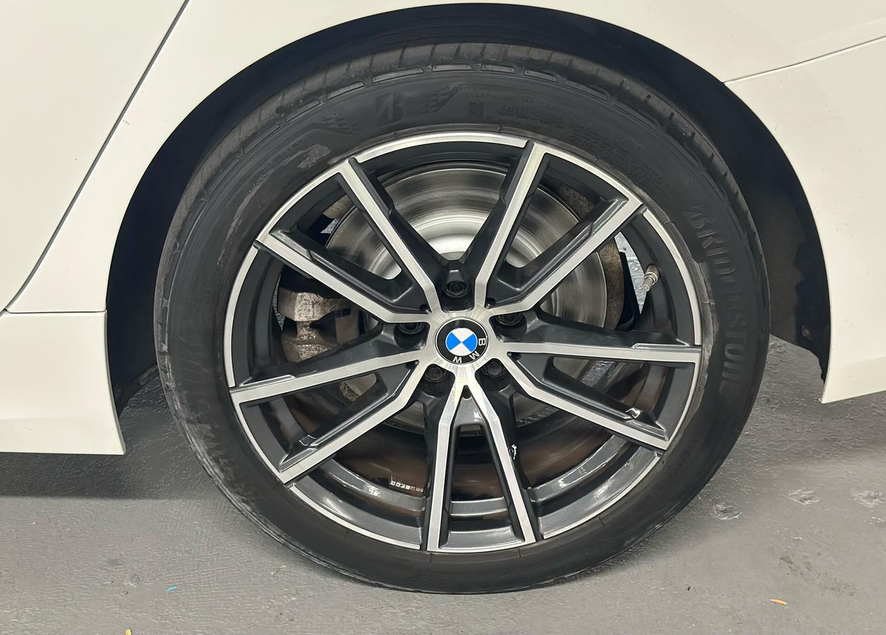 2021 BMW 3 Series 330i xDrive Sedan North America|CLEAN CAR FAX|MOONROOF|NAVIGATION|LANE ASSIST|BSM|REMOTE STARTER|POWER FOLDING MIRRORS| Photo