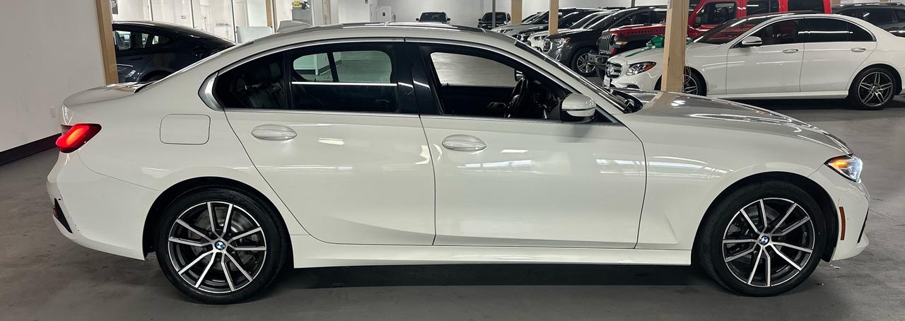 2021 BMW 3 Series 330i xDrive Sedan North America|CLEAN CAR FAX|MOONROOF|NAVIGATION|LANE ASSIST|BSM|REMOTE STARTER|POWER FOLDING MIRRORS| Photo
