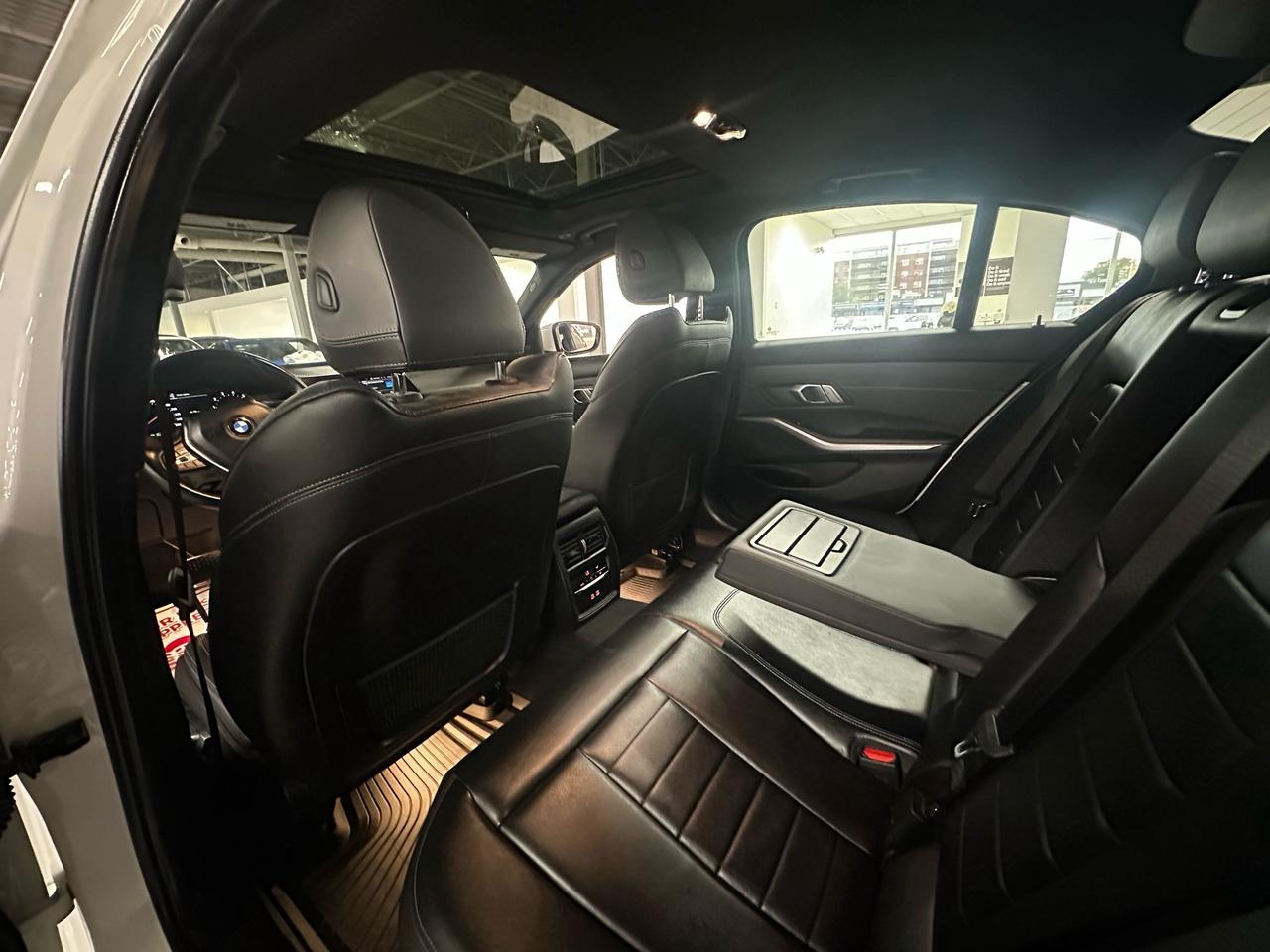 2021 BMW 3 Series 330i xDrive Sedan North America|CLEAN CAR FAX|MOONROOF|NAVIGATION|LANE ASSIST|BSM|REMOTE STARTER|POWER FOLDING MIRRORS| Photo