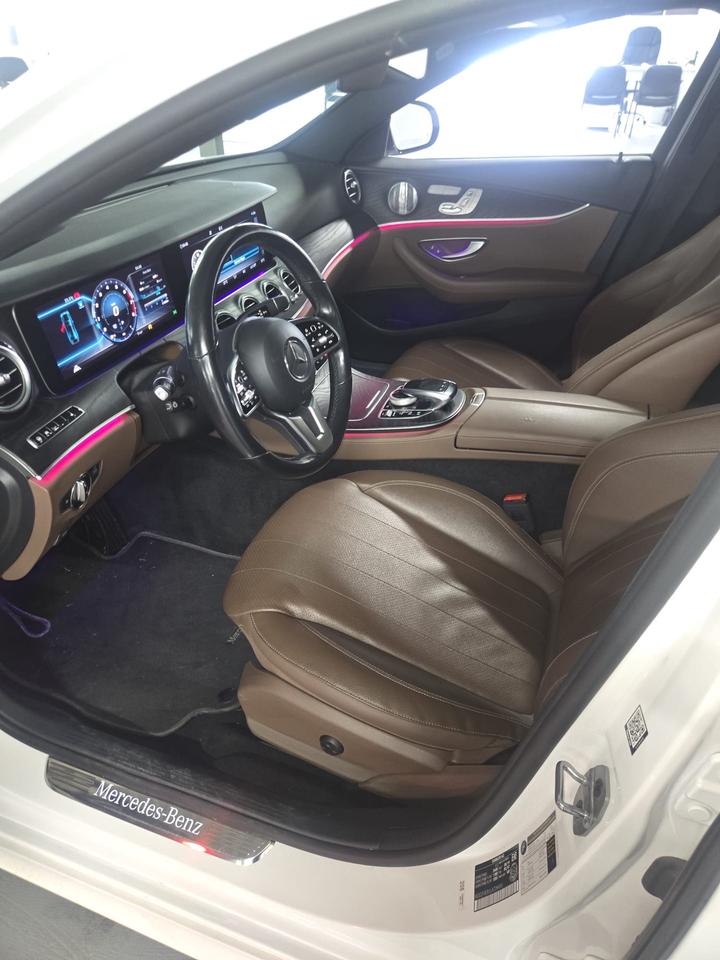 2020 Mercedes-Benz E-Class E 350 4MATIC Sedan|CLEAN CAR FAX|GOOD RELIABILITY|SUNROOF|2 SETS OF KEYS|BROWN LEATHER SEATS| Photo
