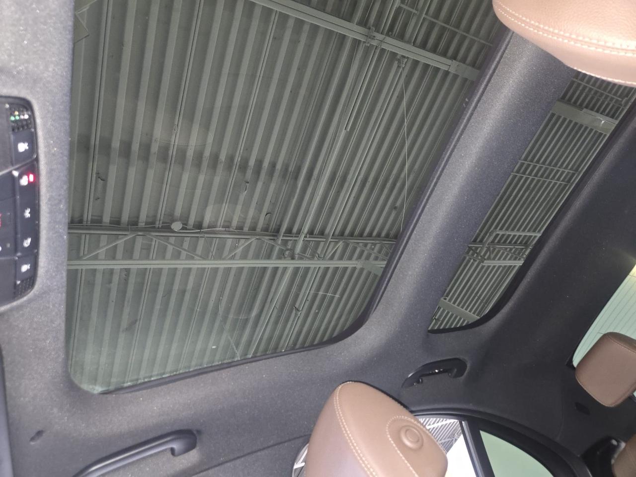 2020 Mercedes-Benz E-Class E 350 4MATIC Sedan|CLEAN CAR FAX|GOOD RELIABILITY|SUNROOF|2 SETS OF KEYS|BROWN LEATHER SEATS| Photo