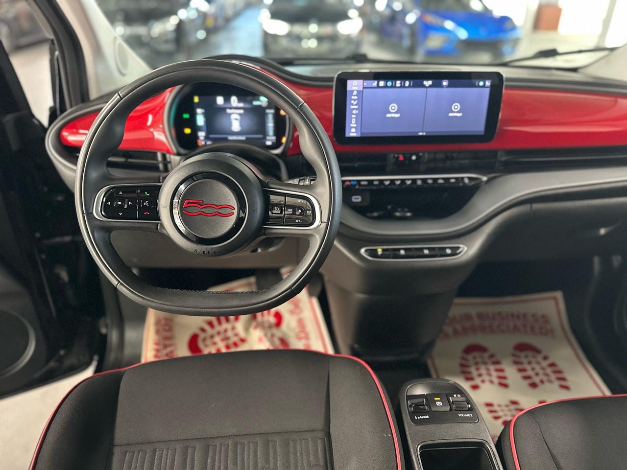 2024 Fiat 500 E (RED) Edition FWD|CLEAN CARFAX|NAVIGATION|RAIN SENSOR WINDSHIELD| Photo