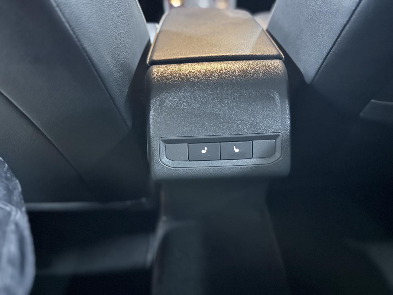 2023 Volkswagen Jetta Highline Auto|CLEAN CARFAX|ONE OWNER|ADAPTIVE CRUISE CONTROL|BSM|LANE ASSIST|NAVIGATION|PANO ROOF|REMOTE STARTER| Photo
