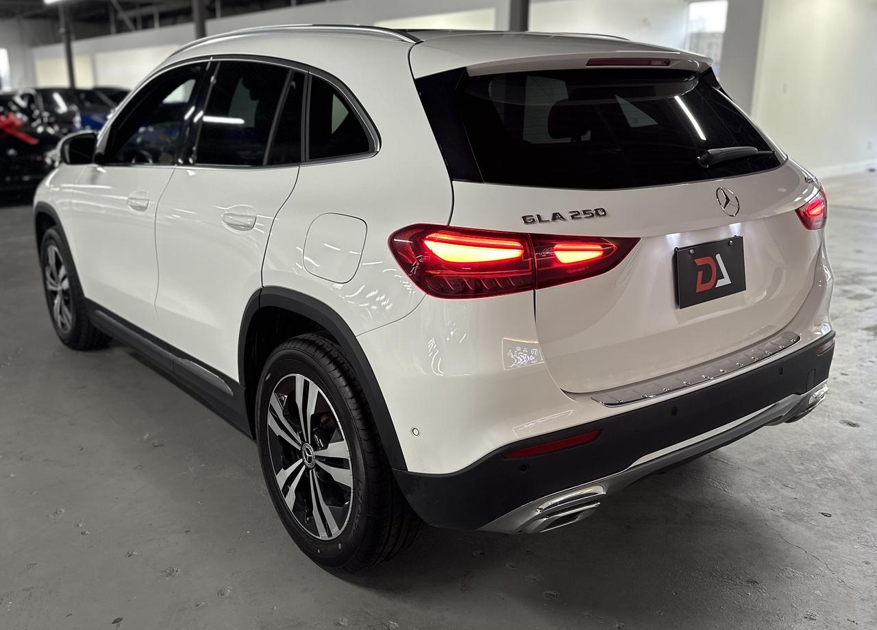 2026 Mercedes-Benz GLA GLA 250 4MATIC SUV|CLEAN CAR FAX|PANO ROOF|REMOTE STARTER|BSM| Photo