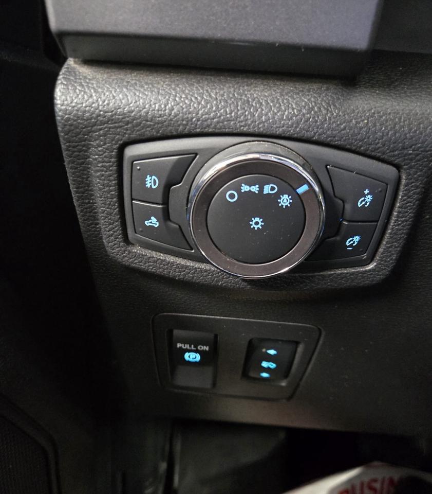 2019 Ford F-150 XL 4WD SuperCrew 5.5' Box|CLEAN CAR FAX| Photo
