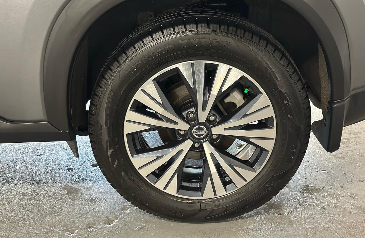 2021 Nissan Rogue FWD SV|CLEAN CARFAX|ONE OWNER|GREAT RELIABILITY|BSM|APPLE CARPLAY|PANORAMIC ROOF| Photo