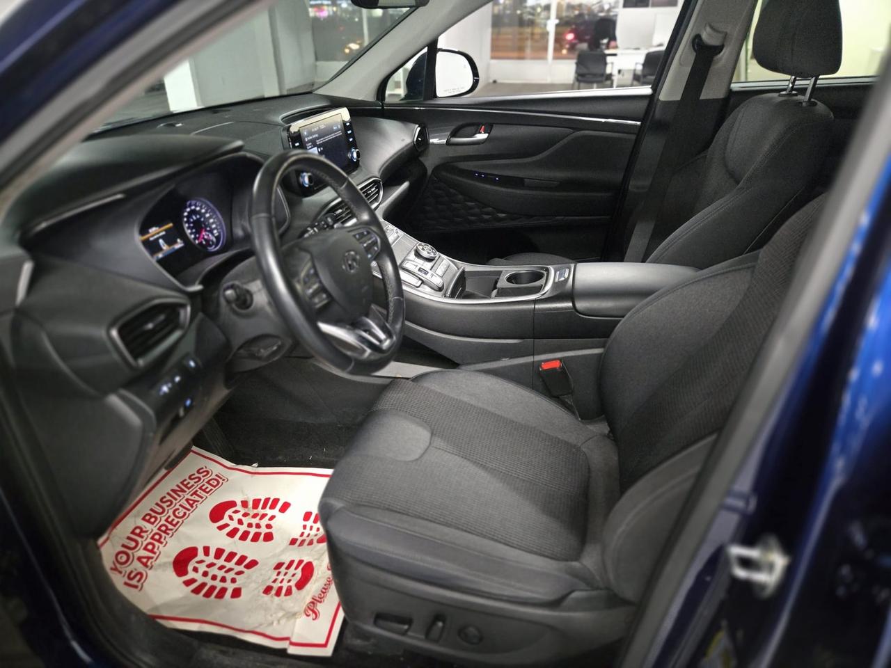 2022 Hyundai Santa Fe Preferred AWD|HEATED SEATS|APPLE CAR PLAY| Photo