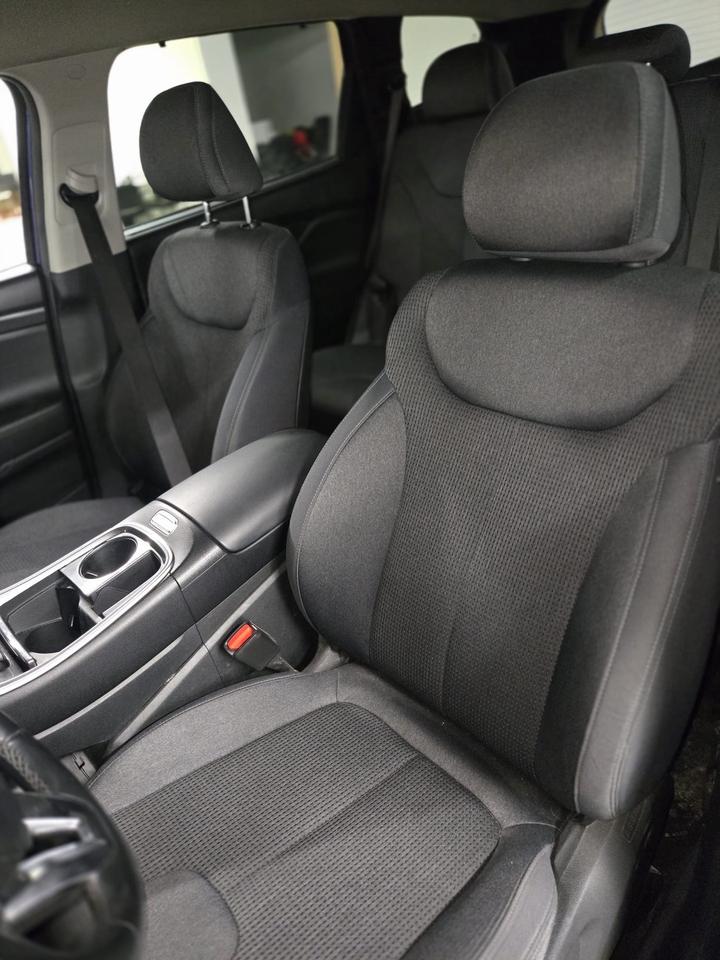 2022 Hyundai Santa Fe Preferred AWD|HEATED SEATS|APPLE CAR PLAY| Photo
