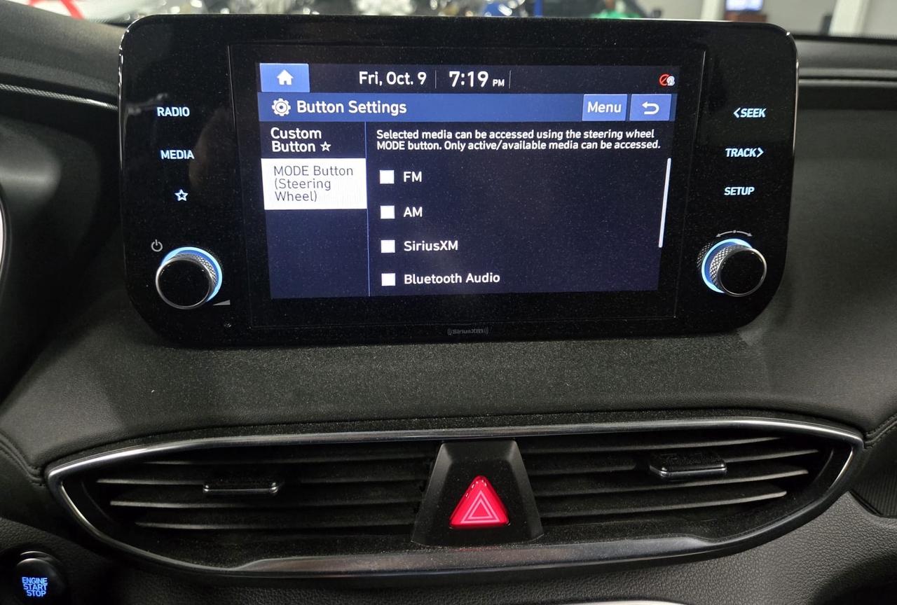 2022 Hyundai Santa Fe Preferred AWD|HEATED SEATS|APPLE CAR PLAY| Photo
