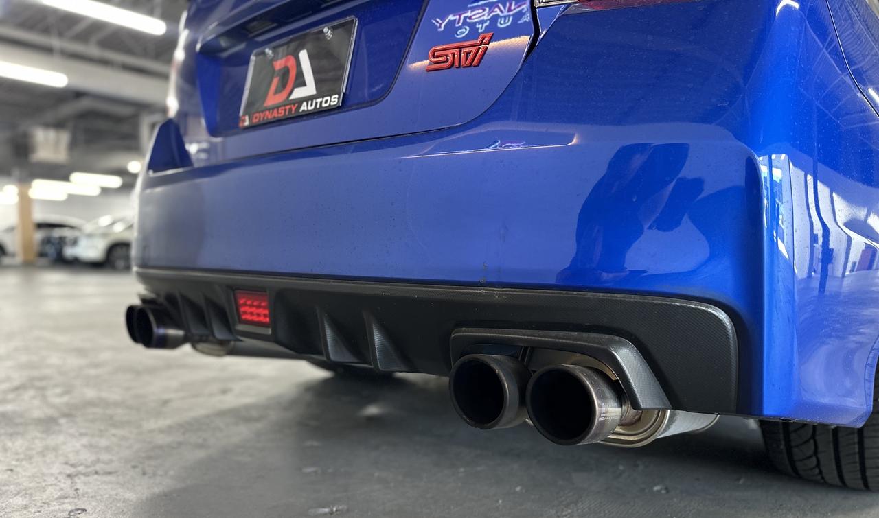 2017 Subaru WRX 4dr Sdn STI|MANUAL|TWO SETS OF KEYS|HEATED SEATS| Photo