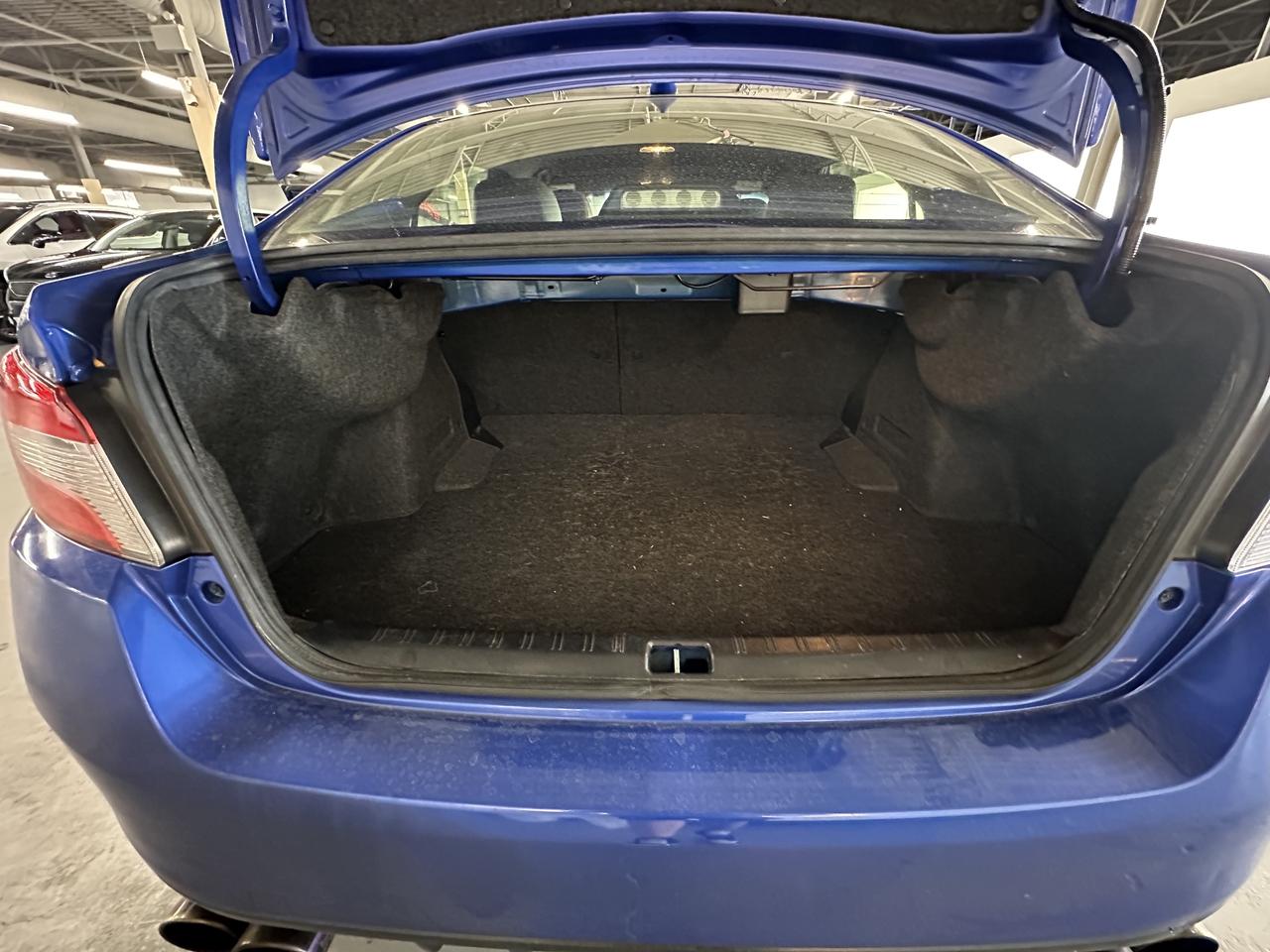 2017 Subaru WRX 4dr Sdn STI|MANUAL|TWO SETS OF KEYS|HEATED SEATS| Photo