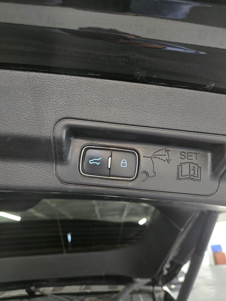 2021 Ford Explorer Timberline 4WD|LEATHER SEATS|NAVIGATION|SUNROOF|TWO SETS OF KEYS| Photo