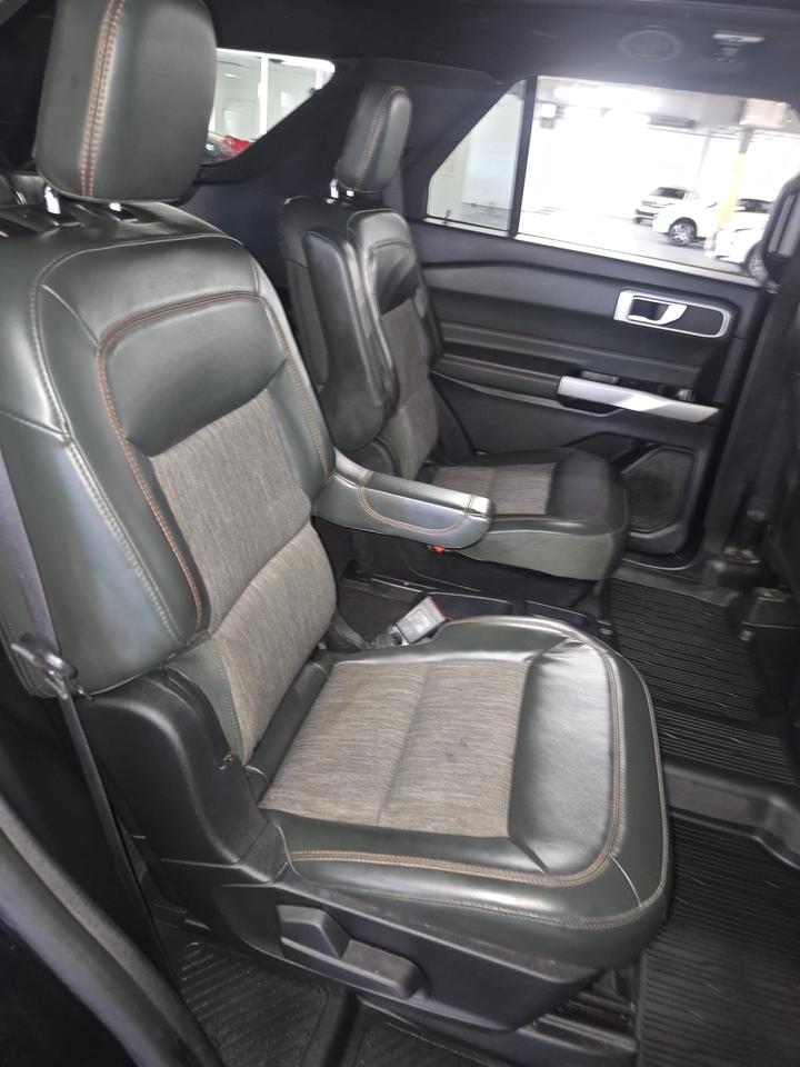 2021 Ford Explorer Timberline 4WD|LEATHER SEATS|NAVIGATION|SUNROOF|TWO SETS OF KEYS| Photo