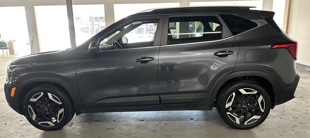 2024 Kia Seltos SX AWD | ONE OWNER | CLEAN CAR FAX | LEATHER SEATS | SUN ROOF| Photo