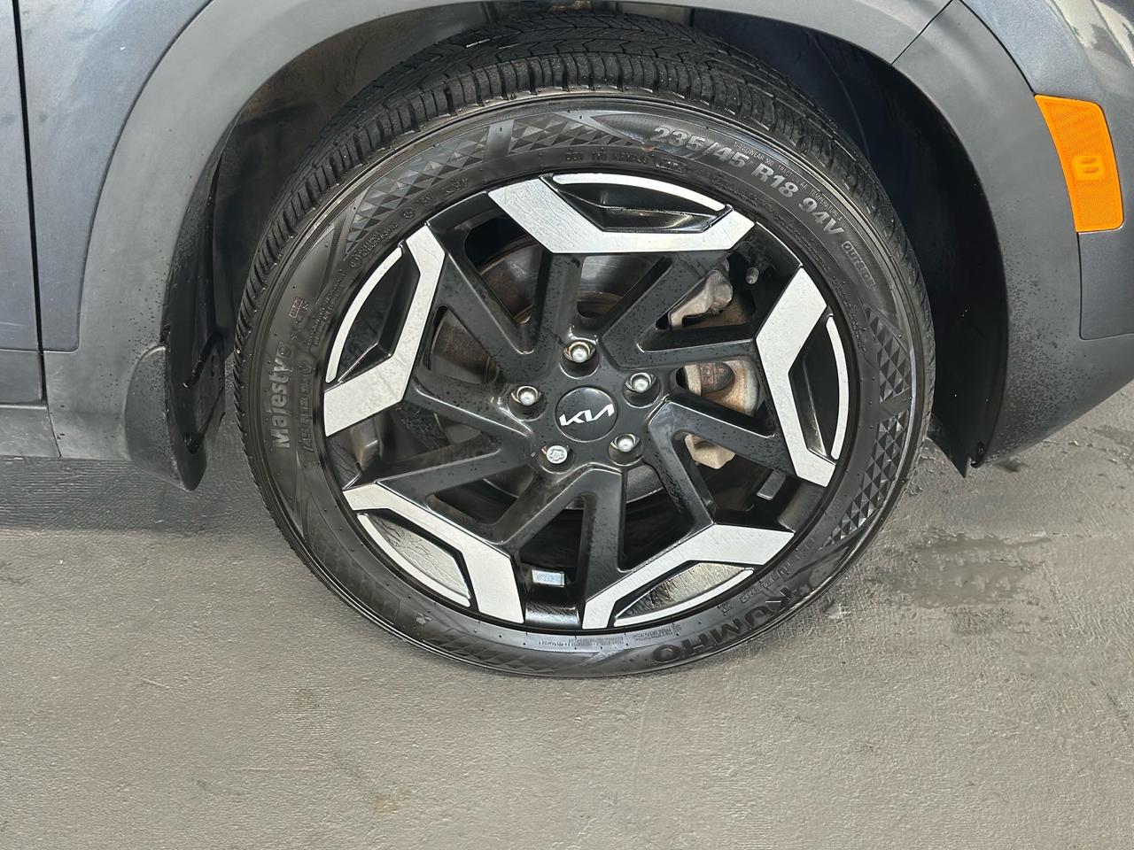2024 Kia Seltos SX AWD | ONE OWNER | CLEAN CAR FAX | LEATHER SEATS | SUN ROOF| Photo