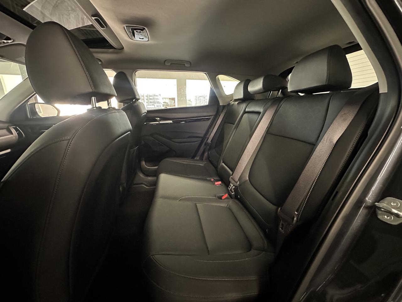 2024 Kia Seltos SX AWD | ONE OWNER | CLEAN CAR FAX | LEATHER SEATS | SUN ROOF| Photo
