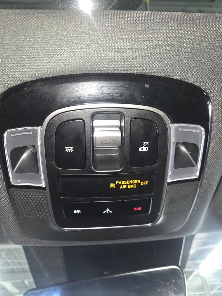 2020 Hyundai Sonata 1.6T Ultimate|LIMITED|PANO ROOF|HEADS UP DISPLAY|NAVIGATION|BSM|COOLING SEATS|REMOTE STARTER| Photo