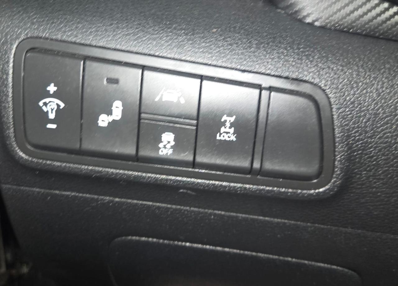 2020 Hyundai Tucson Preferred AWD w/Sun & Leather Package|CLEAN CAR FAX|PANORAMIC ROOF|BSM|TOW HITCH|HEATED STEERING WHEEL| Photo