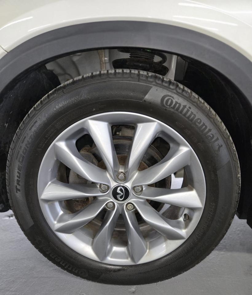 2019 Infiniti QX50 LUXE AWD|ESSENTIAL|PANO ROOF|CLEAN CAR FAX|GREAT RELIABILITY| Photo