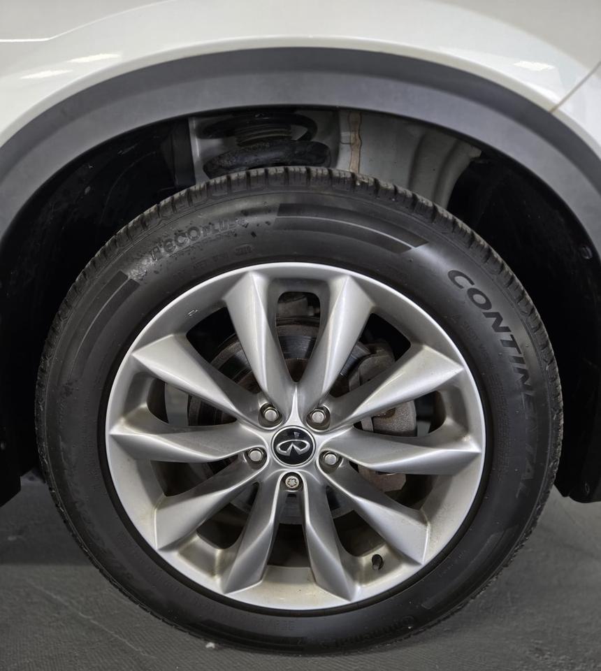 2019 Infiniti QX50 LUXE AWD|ESSENTIAL|PANO ROOF|CLEAN CAR FAX|GREAT RELIABILITY| Photo