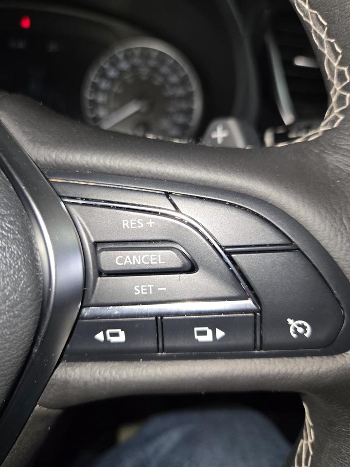 2019 Infiniti QX50 LUXE AWD|ESSENTIAL|PANO ROOF|CLEAN CAR FAX|GREAT RELIABILITY| Photo