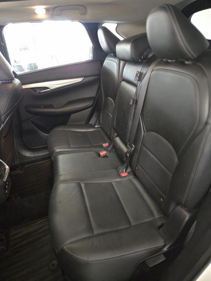 2019 Infiniti QX50 LUXE AWD|ESSENTIAL|PANO ROOF|CLEAN CAR FAX|GREAT RELIABILITY| Photo