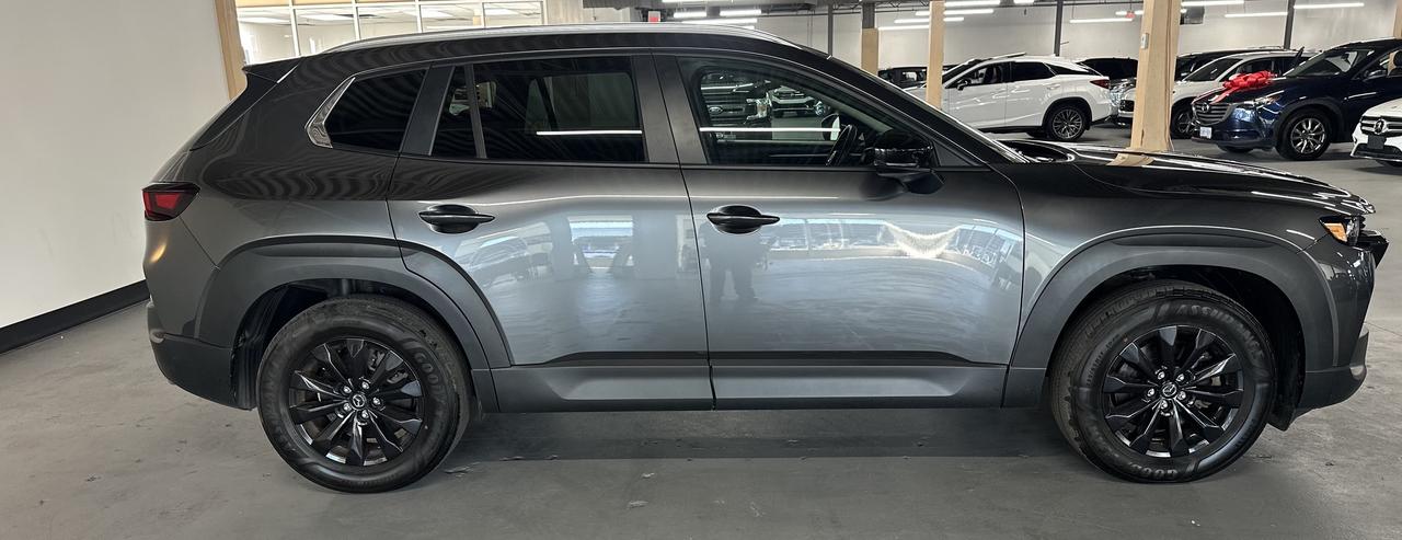 2024 Mazda CX-50 GS-L AWD | ONE OWNER | CLEAN CARFAX | LOW KM Photo4