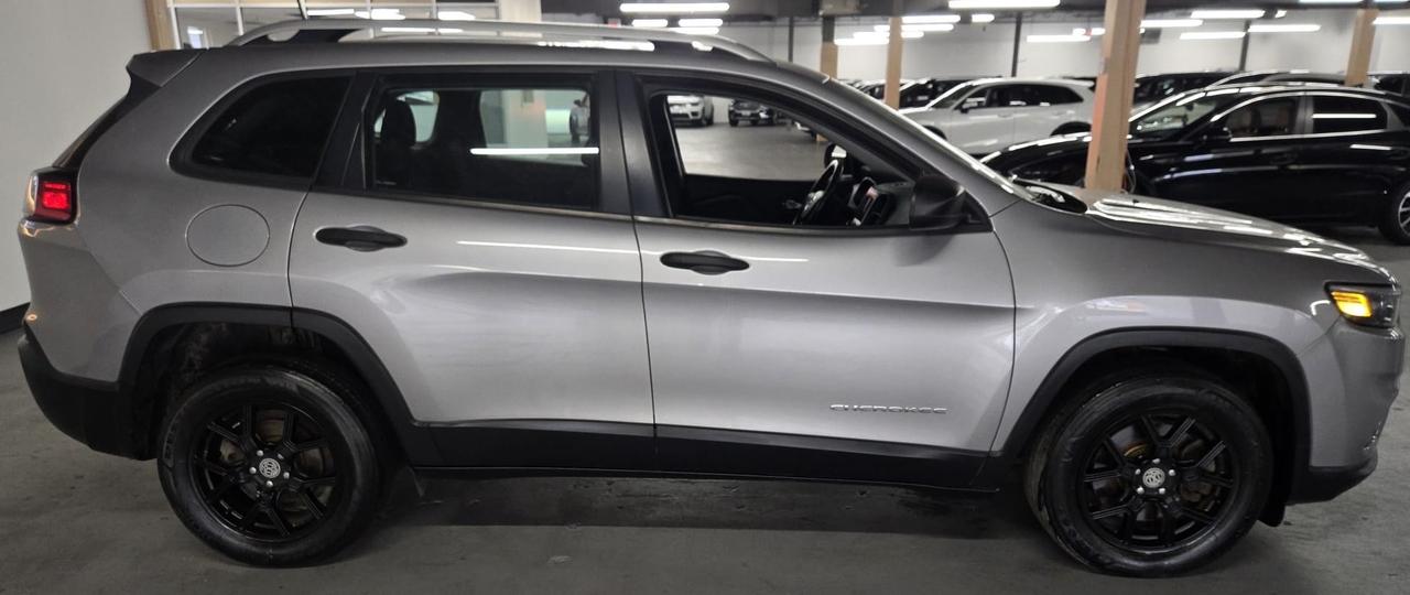 2020 Jeep Cherokee Sport | One Owner | Clean CARFAX Photo
