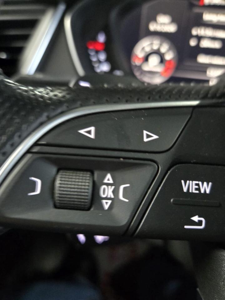 2019 Audi Q5 Progressiv AWD | Clean CARFAX |Pano Roof | Navigation | Heated Seats Photo
