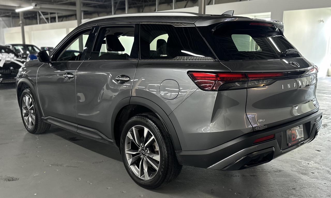 2024 Infiniti QX60 LUXE AWD | Clean CARFAX | 7 Passengers Photo