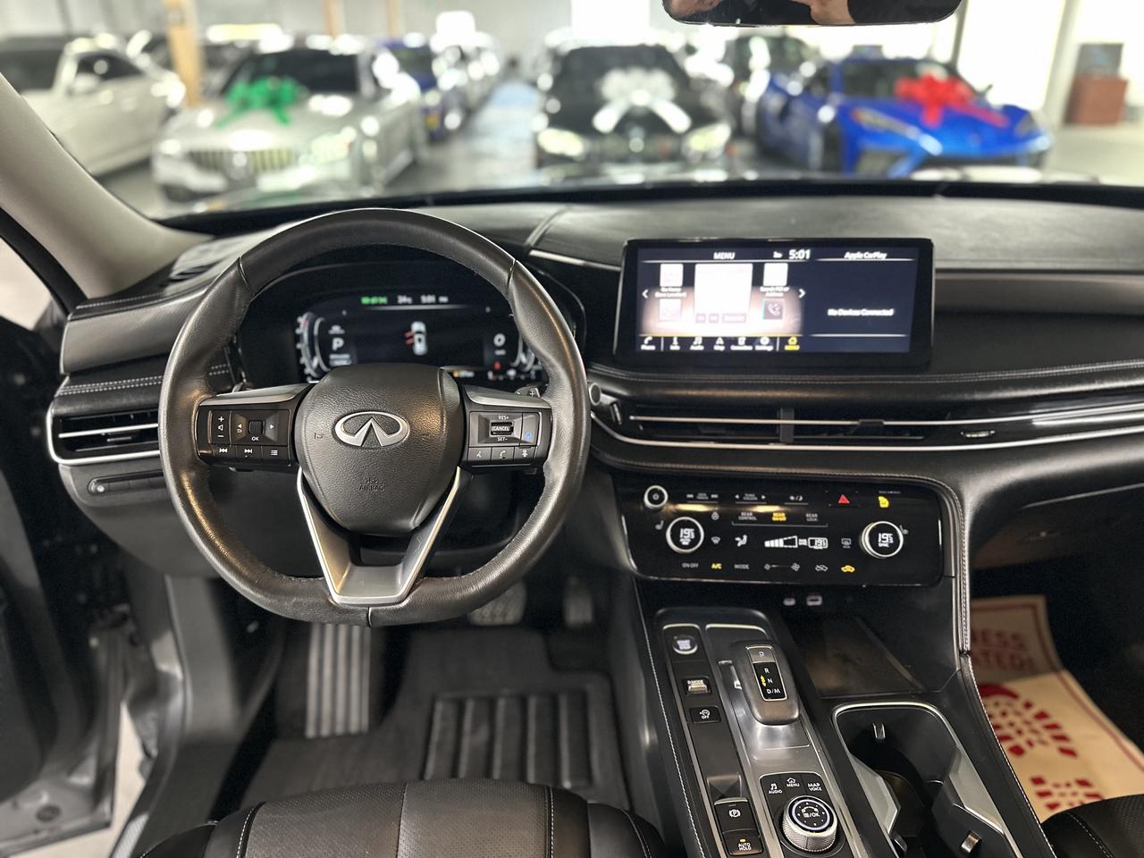 2024 Infiniti QX60 LUXE AWD | Clean CARFAX | 7 Passengers Photo