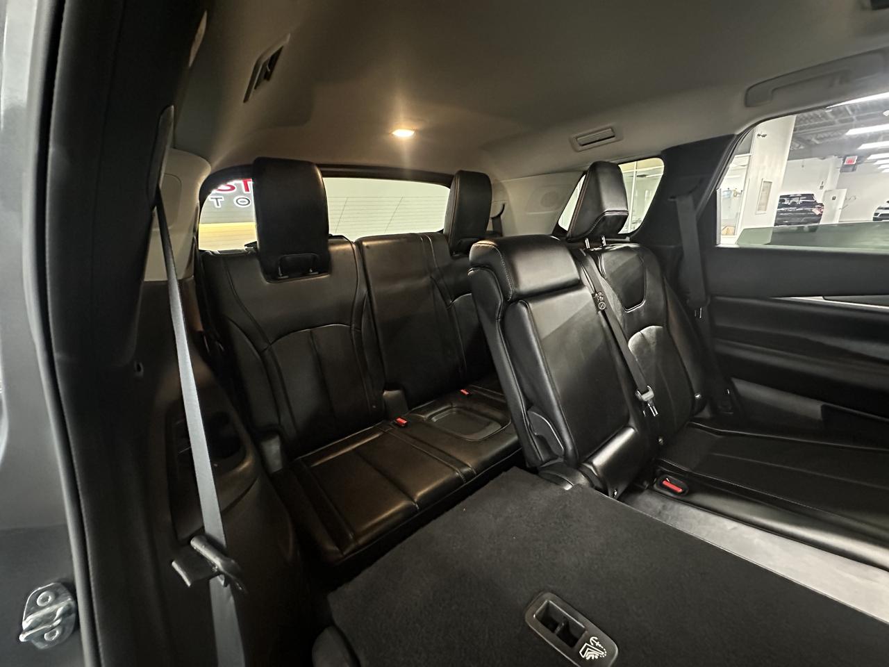 2024 Infiniti QX60 LUXE AWD | Clean CARFAX | 7 Passengers Photo