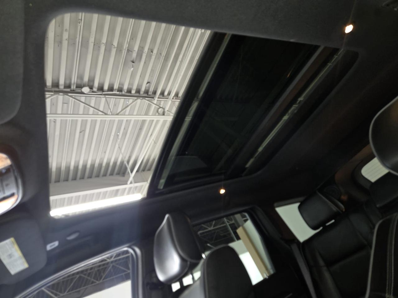 2020 Jeep Grand Cherokee Overland | Clean CARFAX | Dealer Serviced Photo