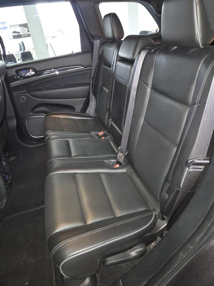 2020 Jeep Grand Cherokee Overland | Clean CARFAX | Dealer Serviced Photo