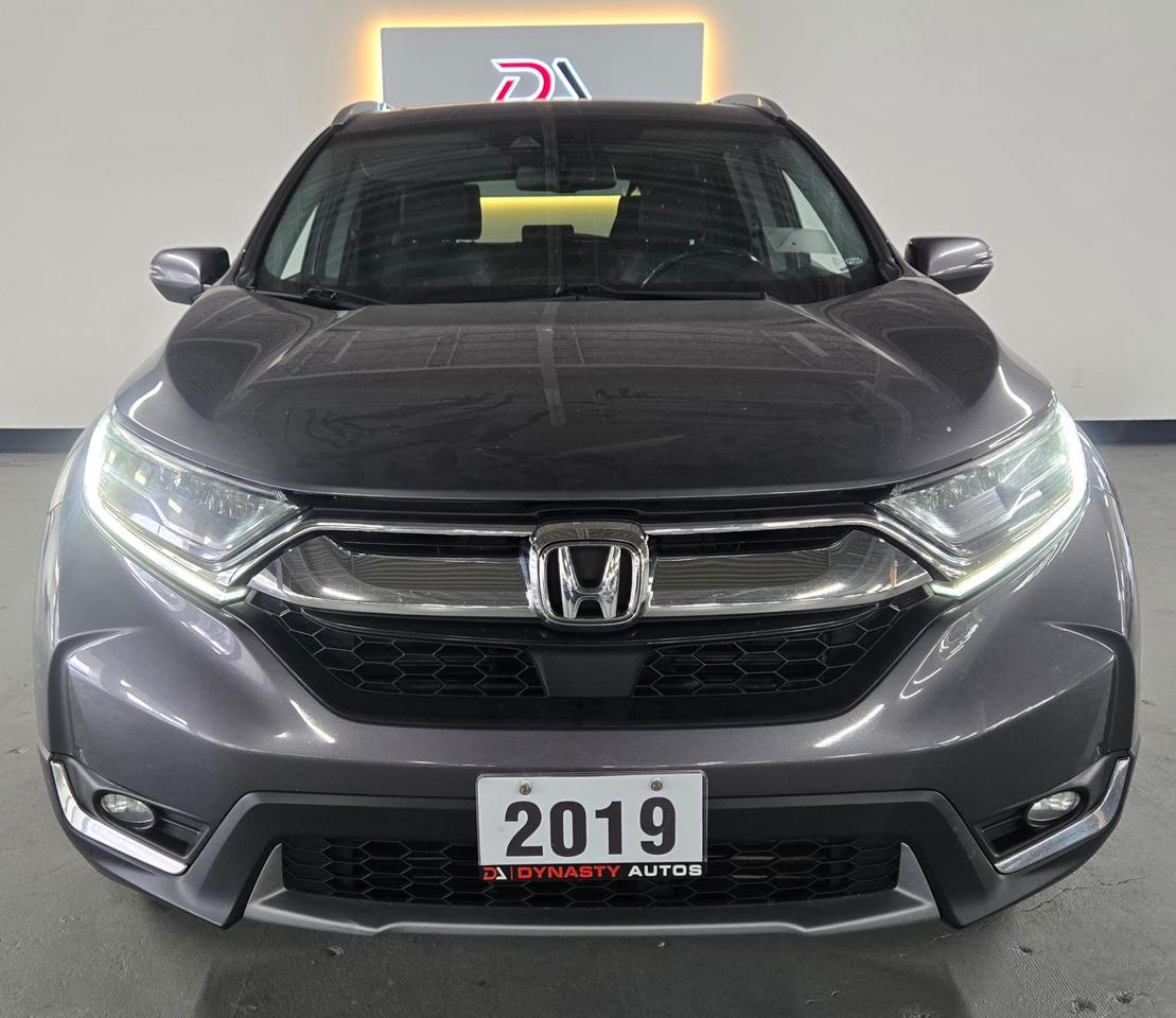 2019 Honda CR-V Touring AWD | One Owner | Clean CARFAX | Dealer Serviced Photo4
