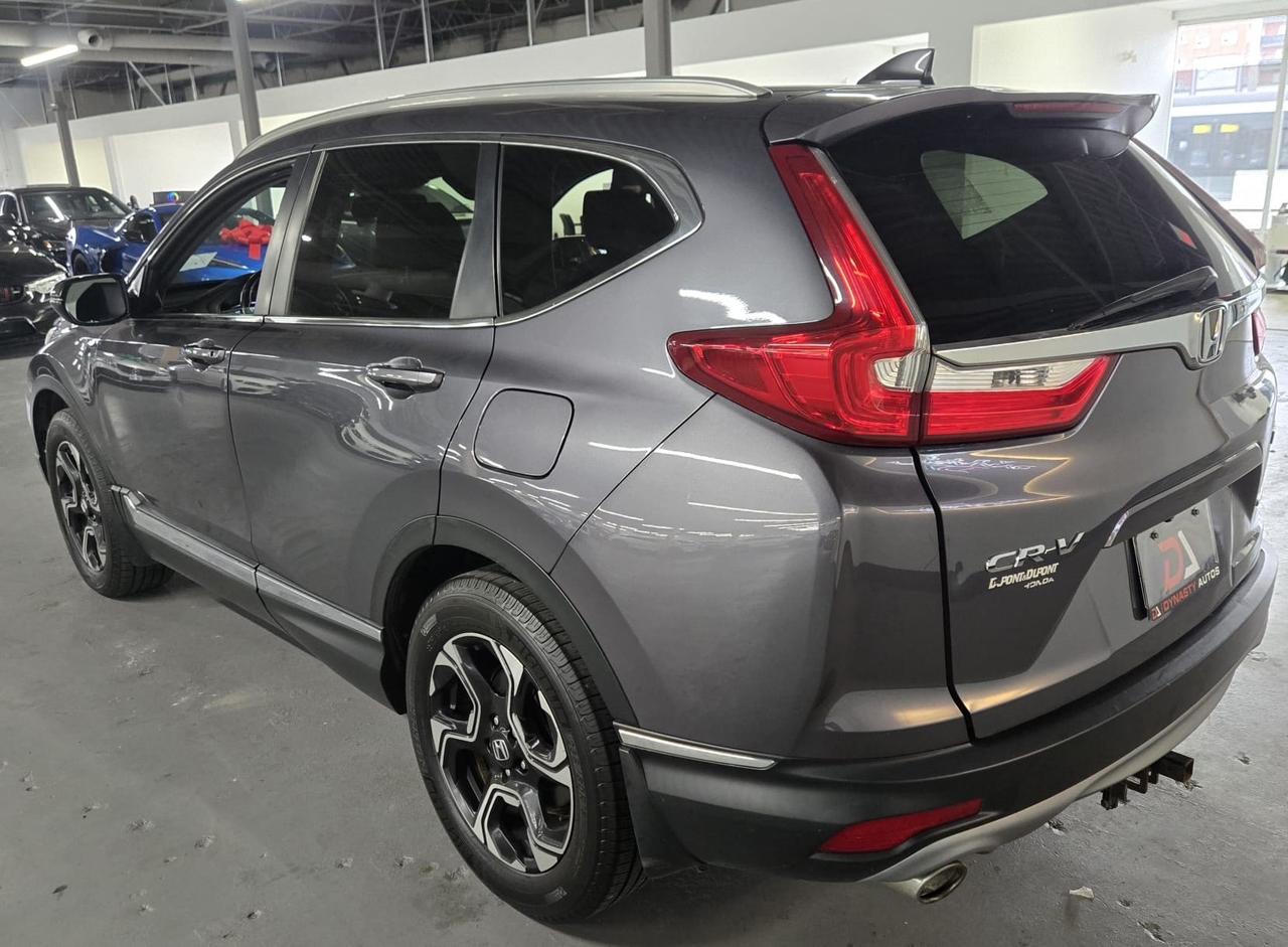 2019 Honda CR-V Touring AWD | One Owner | Clean CARFAX | Dealer Serviced Photo