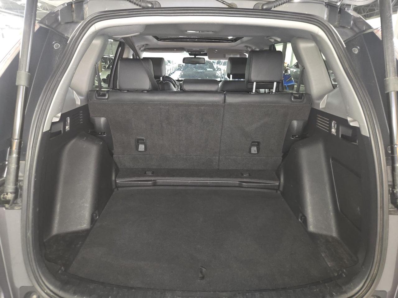 2019 Honda CR-V Touring AWD | One Owner | Clean CARFAX | Dealer Serviced Photo