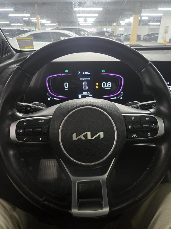 2023 Kia Sportage EX Premium AWD | One Owner | Clean CARFAX Photo