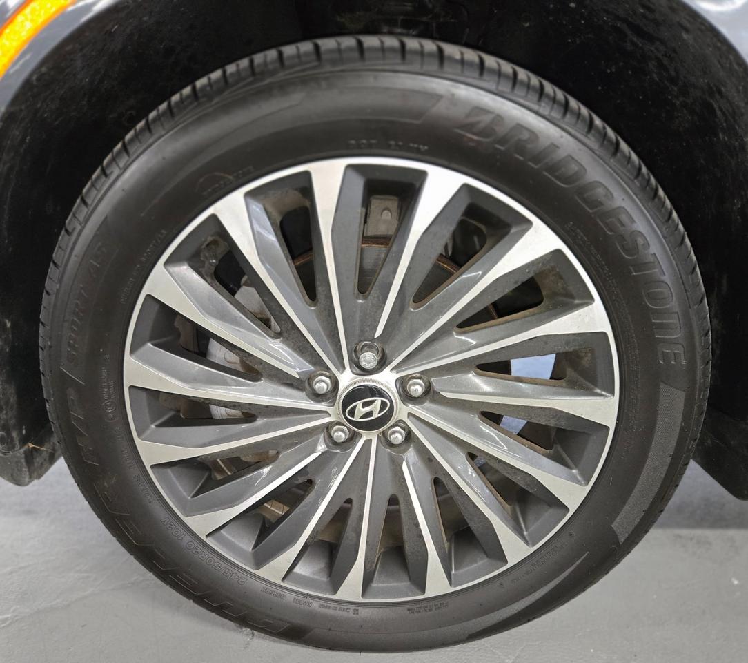 2024 Hyundai PALISADE Ultimate Calligraphy 7-Passenger AWD | One Owner | Clean CARFAX Photo
