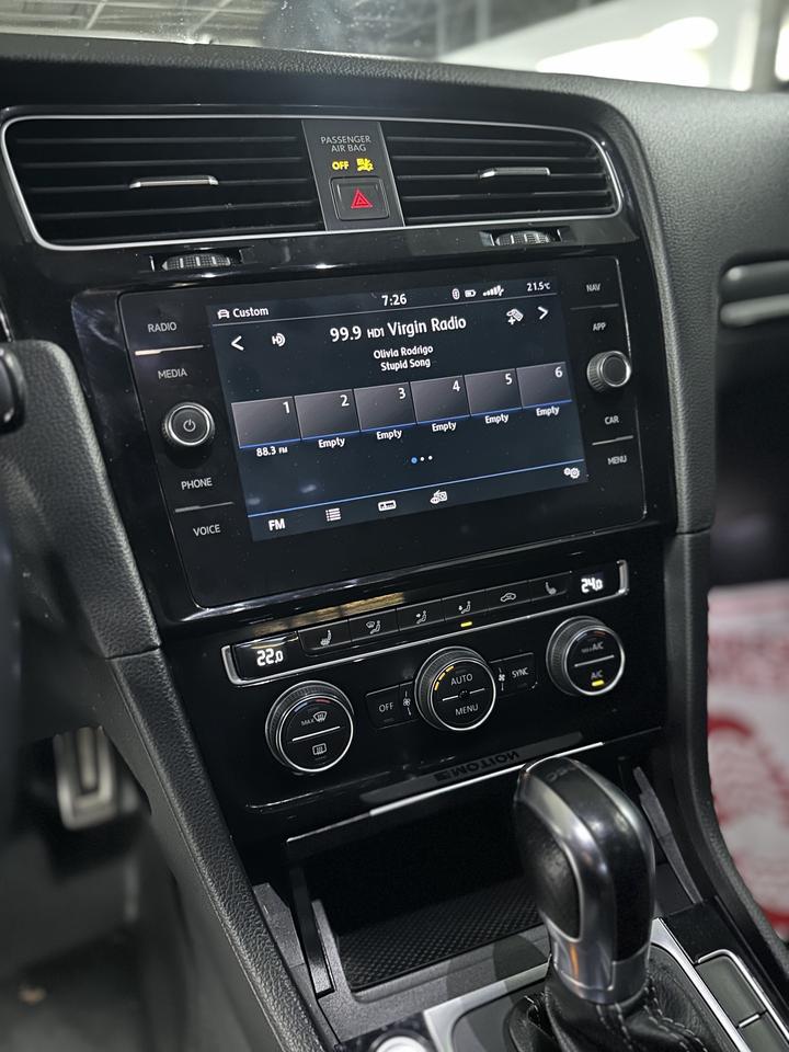 2019 Volkswagen Golf R DSG AWD | Great Service History Photo