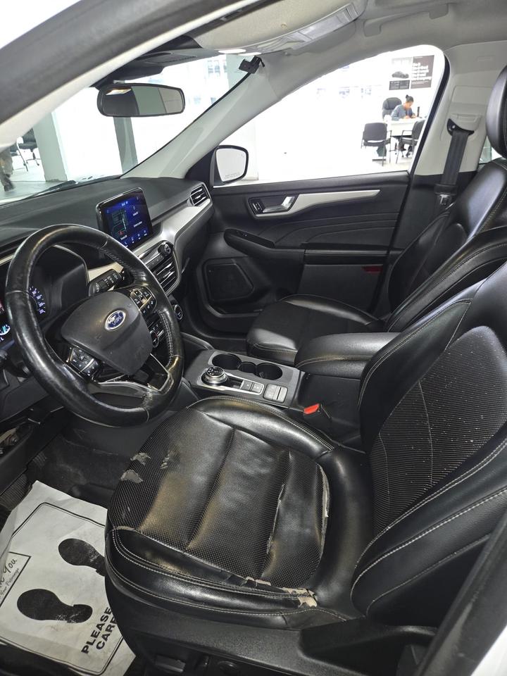 2021 Ford Escape SEL AWD | One Owner | Clean CARFAX Photo