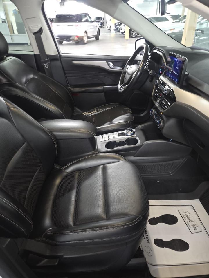 2021 Ford Escape SEL AWD | One Owner | Clean CARFAX Photo