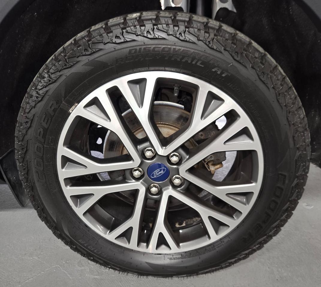 2021 Ford Escape SEL AWD | One Owner | Clean CARFAX Photo