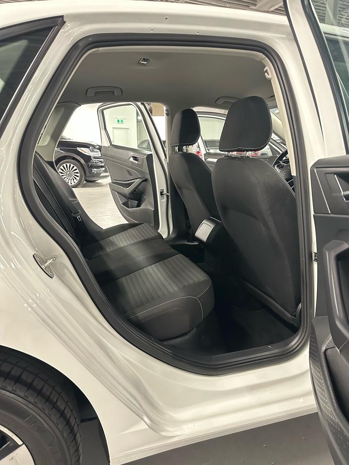 2024 Volkswagen Jetta Trendline | Clean CARFAX | One Owner Photo