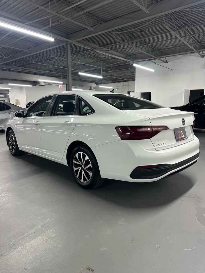 2024 Volkswagen Jetta Trendline | Clean CARFAX | One Owner Photo